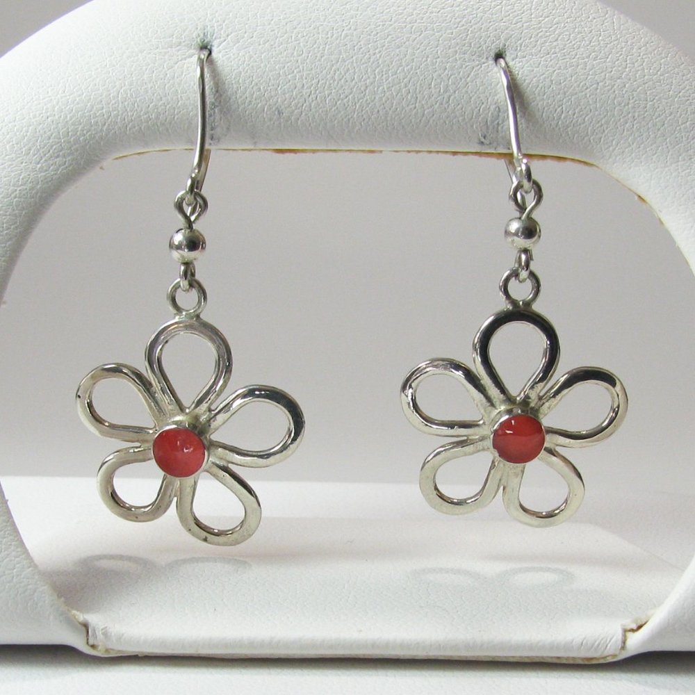 Sterling Silver Carnelian Cabochon Flower Earrings